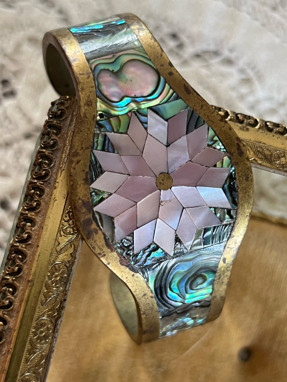 BRACELET abalone flower Mexican cuff vintage